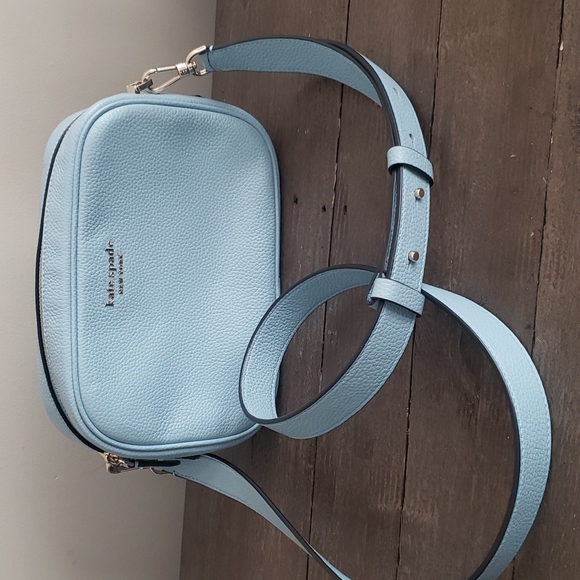 kate spade Bags Kate Spade Astrid Medium Pebbled Leather Camera Bag